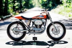 Une Harley Sportster restomodée Motonaut