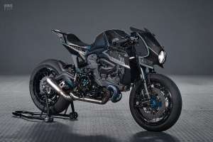 Monstre Ducati personnalisé par Rough Crafts