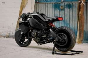 Buell 1125CR personnalisée par Ad Hoc Café Racers
