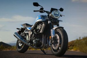 Honda apporte la CB1000F aux États-Unis. De toute évidence, il veut imprimer de l’argent.