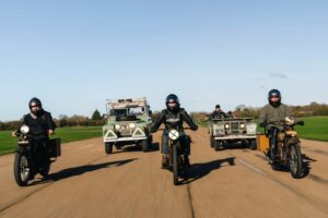 L&rsquo;acteur Jason Momoa possède désormais une Harley-Davidson hybride rechargeable. Et ça date des années 1920