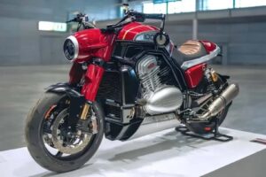 Une entreprise de motos tchèque vient de lancer un vélo de 113 chevaux. Mais personne ne sait comment l&rsquo;appeler