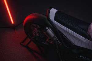 Motocrew Honda CB750 Hornet 13