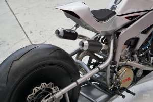 Aprilia SVX550 personnalisée par Simone Conti