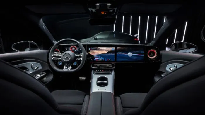Mercedes AMG CLA 45 4MATIC 2027 24 700x394