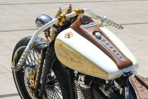 Lord Drake personnalisé Harley Davidson Softail 12