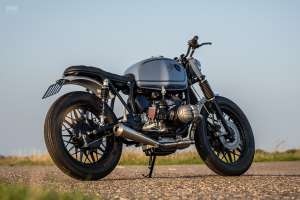 Bobber boxer BMW R65/R100 par Sam Clercx