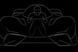 Cette hypercar folle vous fait la conduire comme une moto. Aucun casque requis