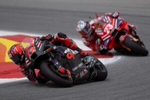 KTM a embauché un pilote de MotoGP, puis l&rsquo;a licencié, puis a embauché quelqu&rsquo;un d&rsquo;autre en une semaine