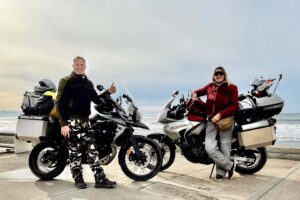 Les motocyclistes britanniques emprisonnés en Iran voient leur peine prolongée de deux ans