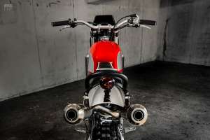 Hommage moderne à la Husqvarna Cross par Gas&Retro