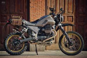 Vélo de rallye Moto Guzzi V85 TT de Classic Co.