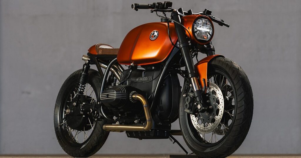 Orange Rush : BMW R100/7 personnalisée de Caffeine Custom