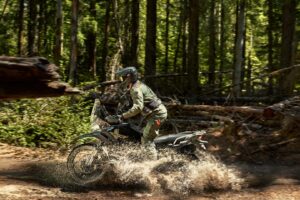 La CFMoto Ibex 950 est une moto d&rsquo;aventure destinée aux gros chiens, mais avec un prix de lancement