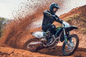 Les nouveaux vélos tout-terrain de Triumph font l&rsquo;objet d&rsquo;un grand rappel. Nécessite de nouvelles culasses