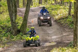 Polaris et les 4H du Minnesota veulent que les jeunes motocyclistes soient en sécurité grâce à un programme de sécurité mis à jour