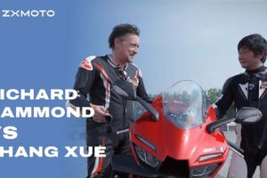 Richard Hammond « compare » la ZXMoto 820RR à une Ducati Panigale V2 sur piste. Nous avons des pensées