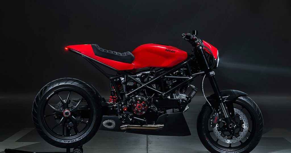 Forza Ducati! La Multistrada réinventée en café racer