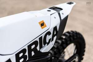 Enduro BMW G450X personnalisé par Auto Fabrica