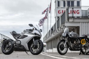 Norton amène l&rsquo;historique Manx de 1953 à Goodwood Revival pour participer au Trophée commémoratif Barry Sheene