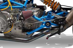 Battle of The Twins Redux : un pilote BMW R90/6 de 310 livres