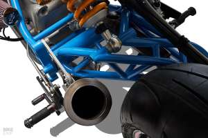 Battle of The Twins Redux : un pilote BMW R90/6 de 310 livres