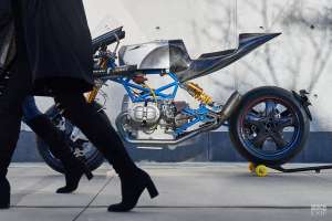 Battle of The Twins Redux : un pilote BMW R90/6 de 310 livres