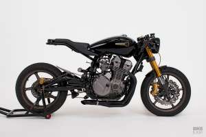 Honda CB750 Nighthawk café racer par Darling Cycles