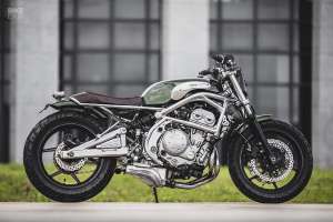 Kawasaki ER-6F par Cowboy's Chopper