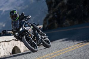 Ce pays vient de rendre l&rsquo;obtention d&rsquo;un permis moto plus compliquée. Est-ce que cela sauvera réellement des vies ?