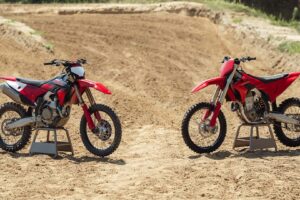 Ducati a installé des valves desmodromiques dans un vélo tout-terrain. Maintenant, ça double