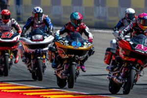Harley-Davidson met fin à l&rsquo;équipe King of the Baggers. La course « fait évoluer » à l&rsquo;avenir