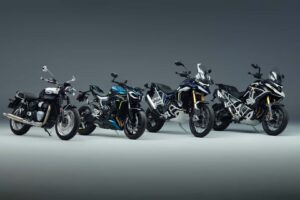 Triumph dévoile quatre nouveaux modèles, dont l&rsquo;un est potentiellement la meilleure moto nue de tous les temps